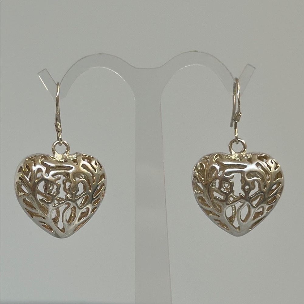 Elegant 925 Silver Heart Earrings ✨